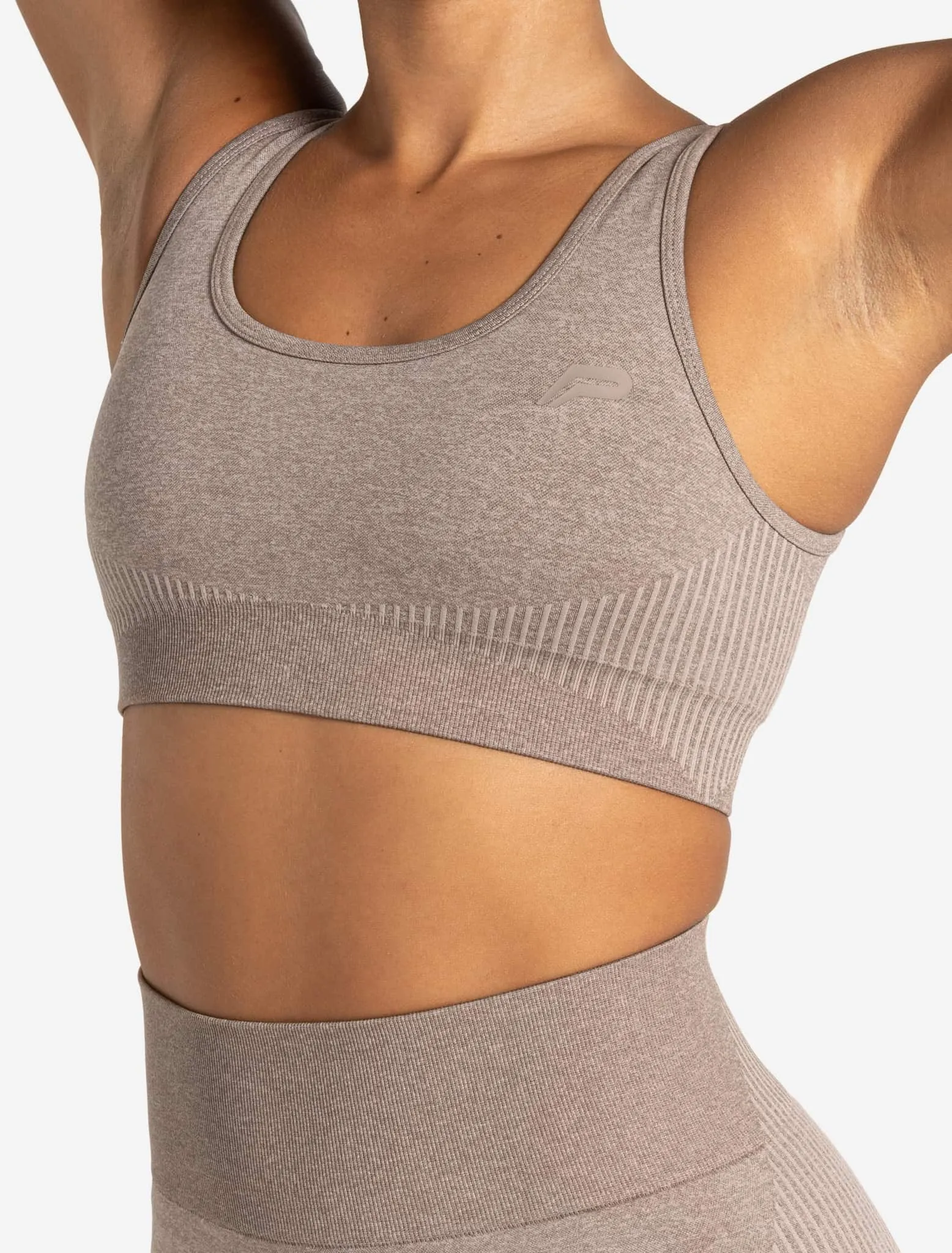 ADAPT 2.0 Seamless Sports Bra - Fawn