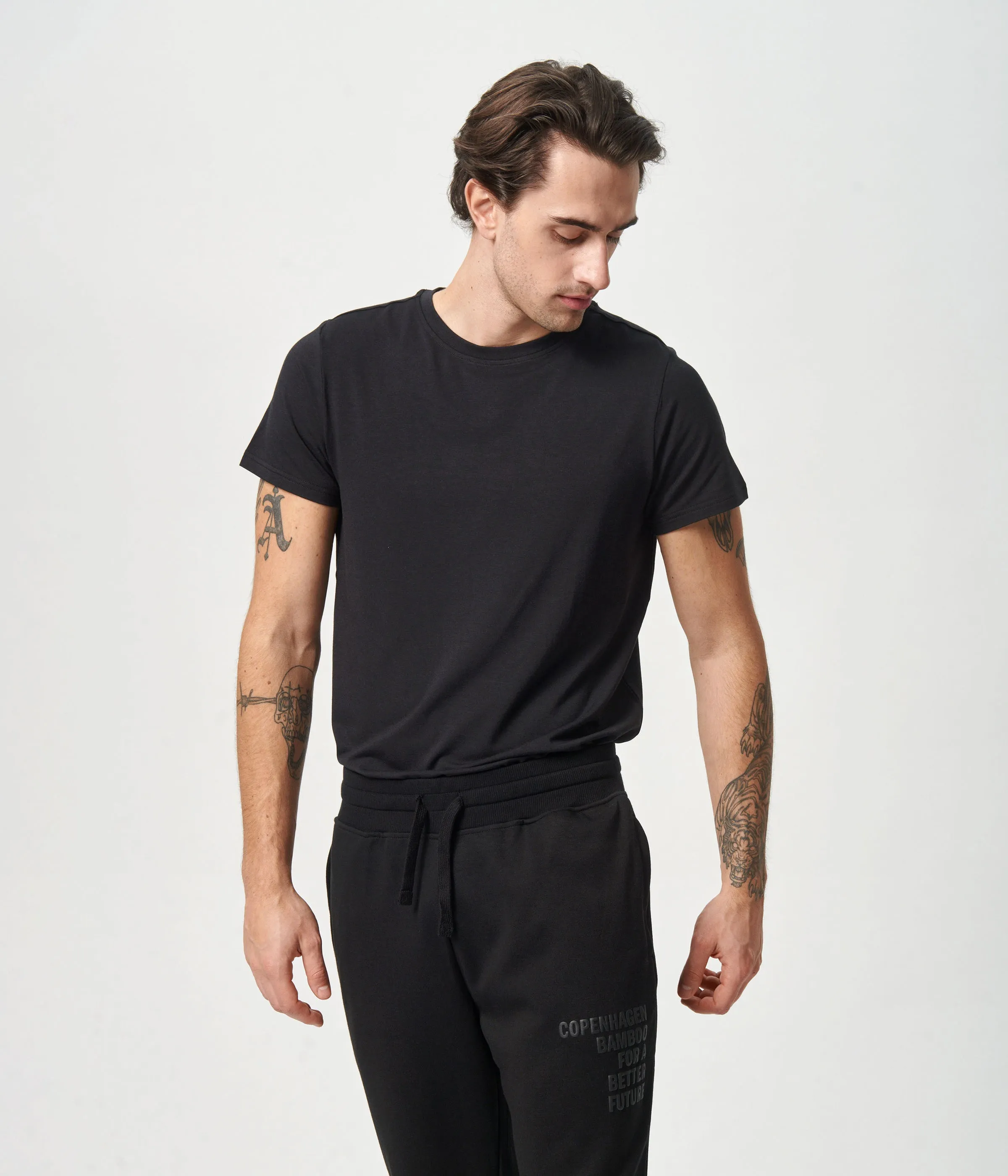 Black crew neck bamboo T-shirt