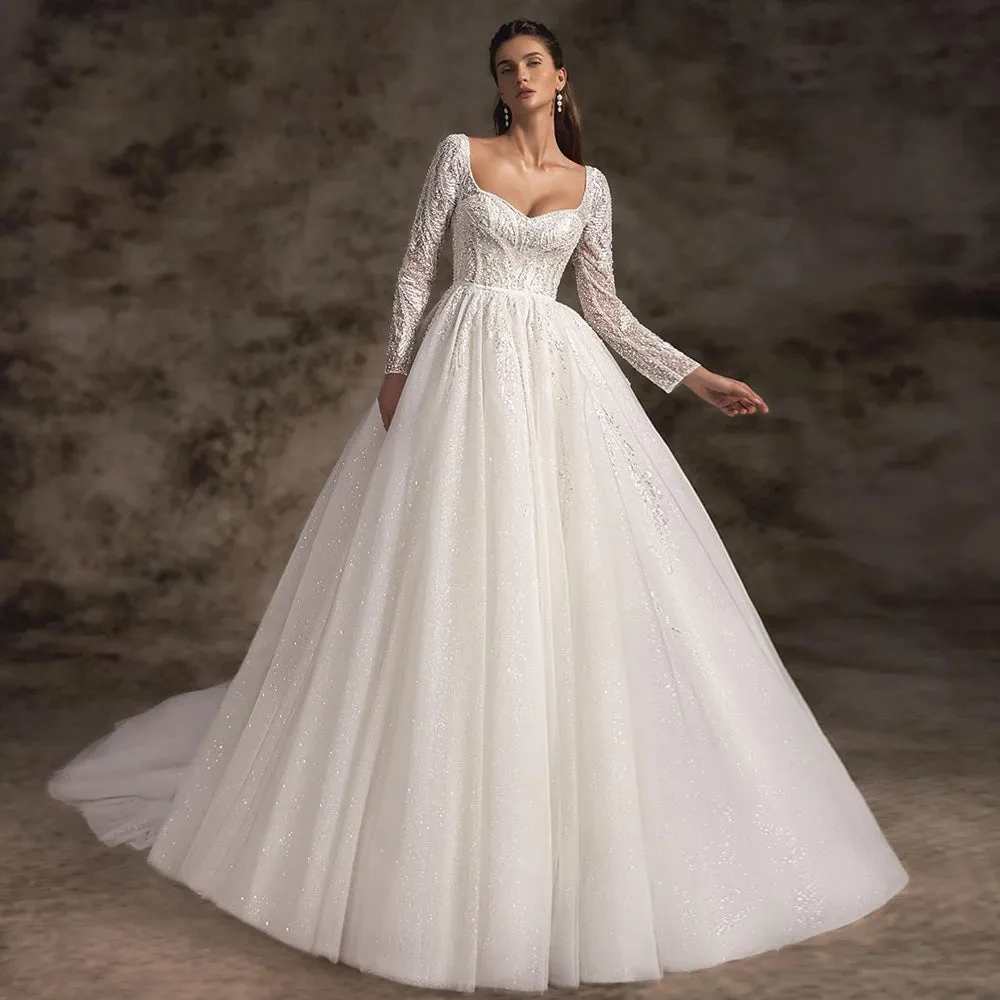 Fmogl Exquisite Long Sleeve A Line Lace Vintage Wedding Dresses Luxury Scalloped Backless Court Train Princess Bridal Gown