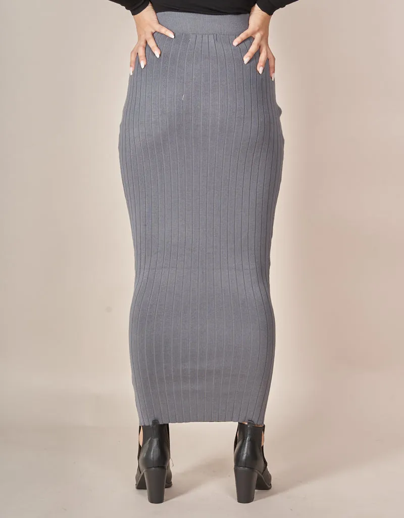 Front Pocket Knit Skirt