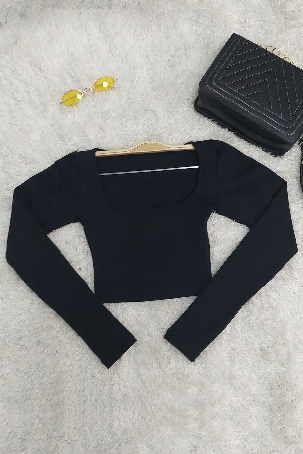 Scoop Neck Crop Top Black