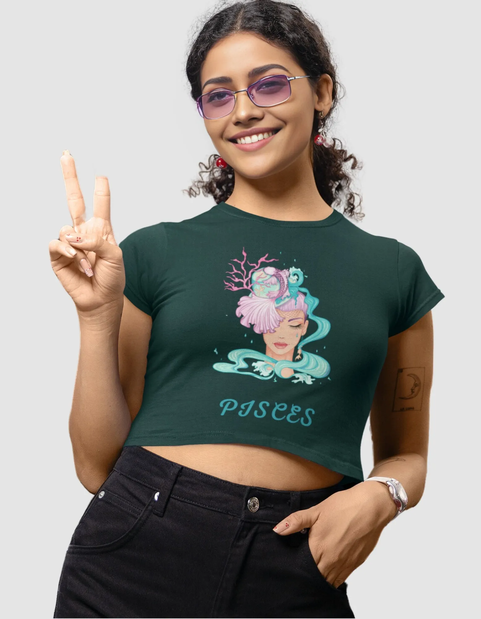 Trendy Women's Stellar Pisces Crop Top