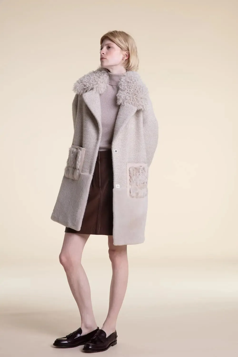 Wool coat with shearling collar